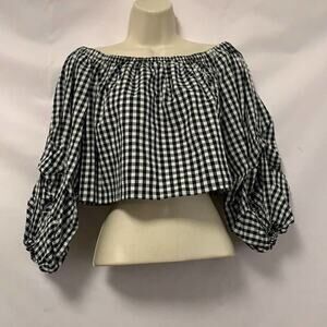 BETTER BE BLACK & WHITE CROPPED PUFF‎ SLEEVE TOP S
